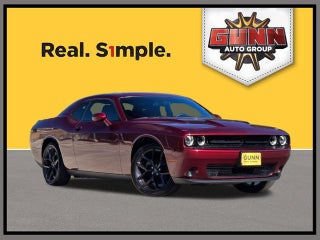 2021 Dodge Challenger SXT RWD