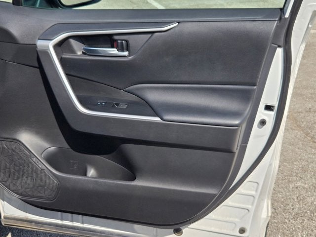 2022 Toyota RAV4 XLE FWD