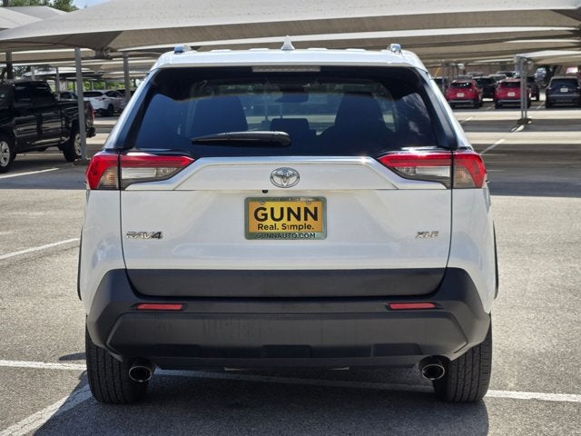 2022 Toyota RAV4 XLE FWD