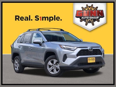 2025 Toyota RAV4 XLE FWD