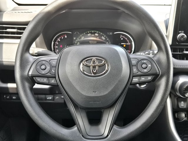 2025 Toyota RAV4 XLE FWD