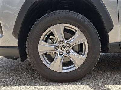2025 Toyota RAV4 XLE FWD