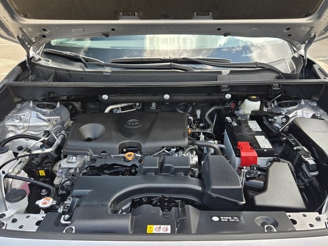 2025 Toyota RAV4 XLE FWD