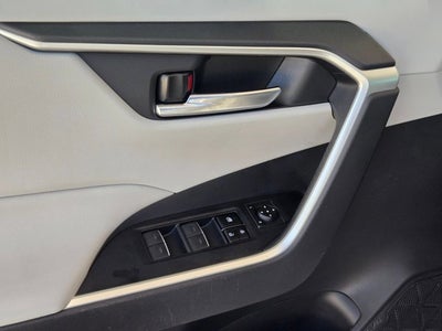 2023 Toyota RAV4 XLE FWD