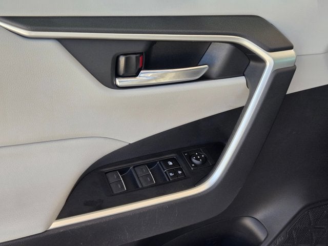 2023 Toyota RAV4 XLE FWD