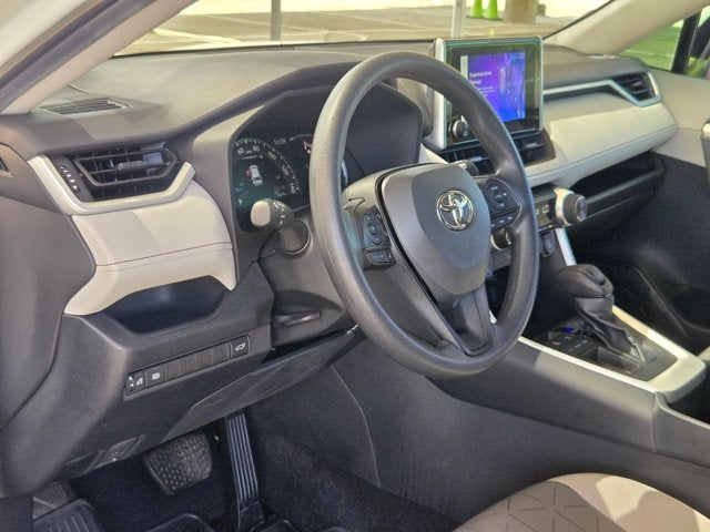 2023 Toyota RAV4 XLE FWD