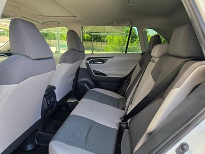 2023 Toyota RAV4 XLE FWD