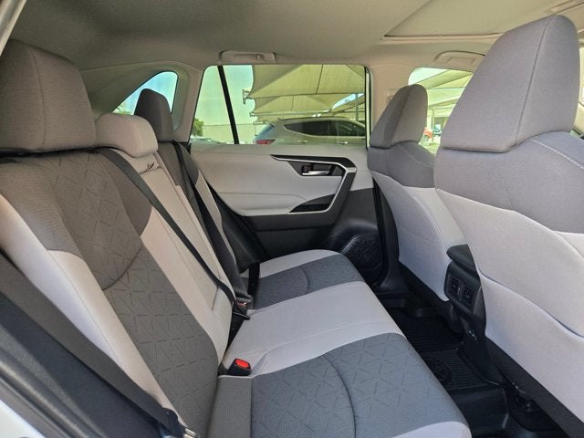2023 Toyota RAV4 XLE FWD