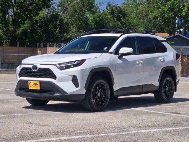 2023 Toyota RAV4 XLE FWD