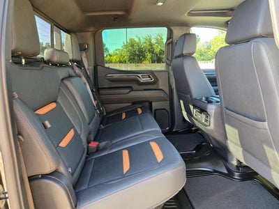 2024 GMC Sierra 1500 4WD Crew Cab 147" AT4