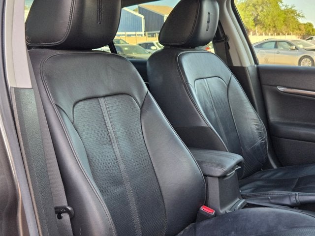 2010 Lincoln MKZ 4dr Sdn FWD