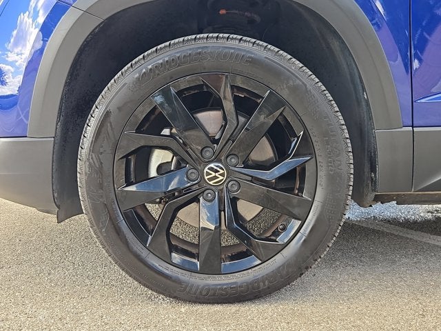 2022 Volkswagen Taos Base