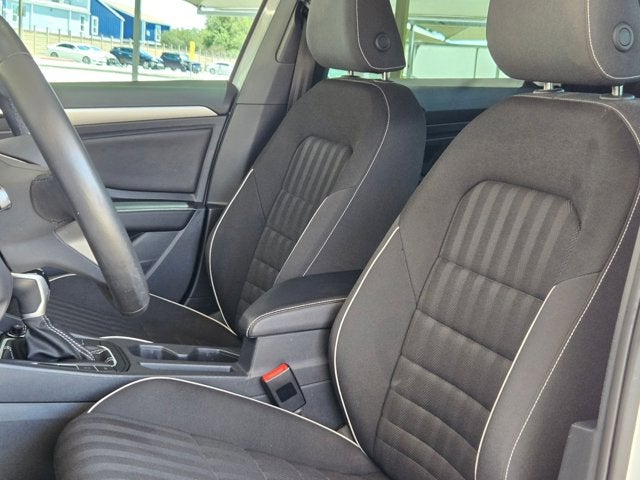 2024 Volkswagen Jetta Sport Auto