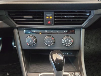 2024 Volkswagen Jetta Sport Auto