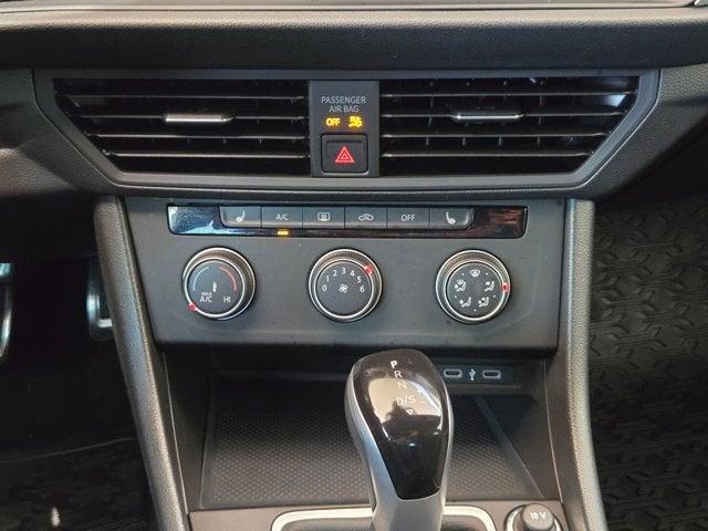 2024 Volkswagen Jetta Sport Auto