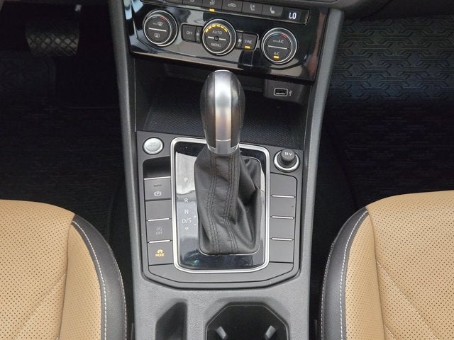 2019 Volkswagen Jetta SEL Premium Auto with SULEV *Ltd Avail*