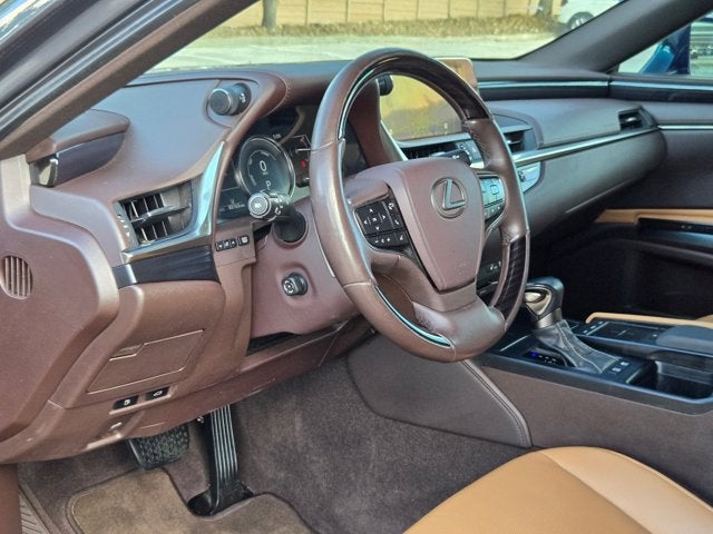 2020 Lexus ES ES 300h FWD