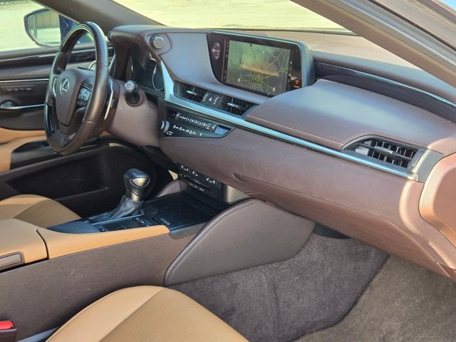 2020 Lexus ES ES 300h FWD