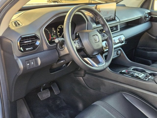 2025 Honda Pilot Touring 2WD