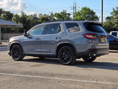 2025 Honda Pilot Touring 2WD