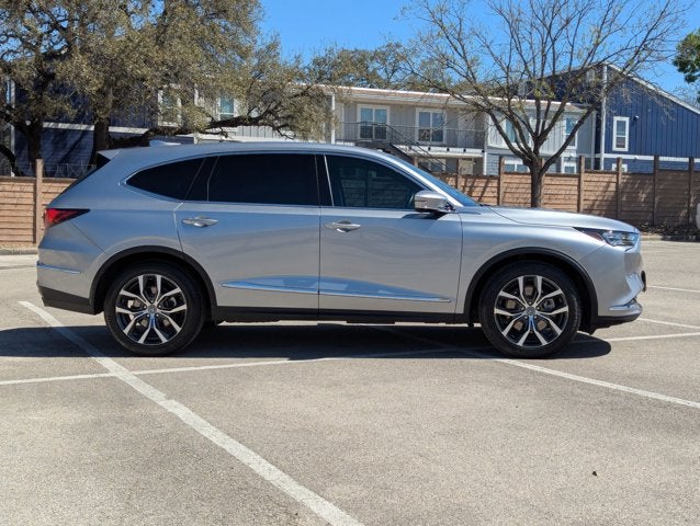 2022 Acura MDX w/Technology Package