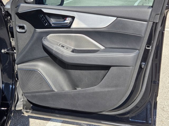 2023 Acura MDX w/Technology Package