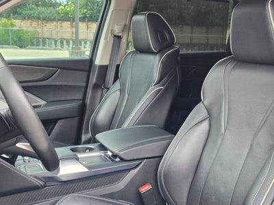 2022 Acura MDX SH-AWD with Advance Package
