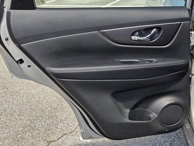 2016 Nissan Rogue FWD 4dr S
