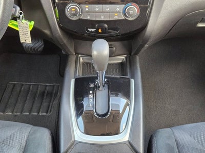 2016 Nissan Rogue FWD 4dr S