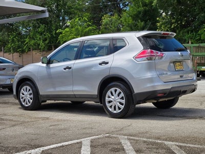 2016 Nissan Rogue FWD 4dr S