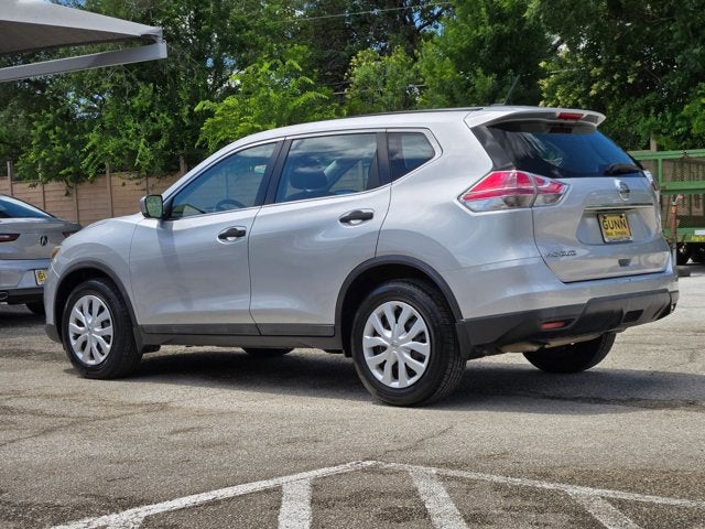 2016 Nissan Rogue FWD 4dr S