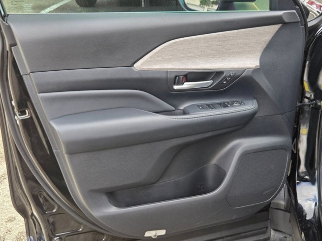 2025 Toyota Grand Highlander Platinum