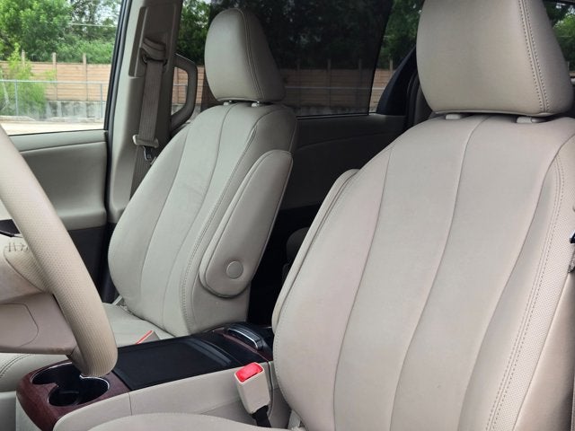 2013 Toyota Sienna XLE