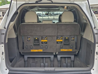 2013 Toyota Sienna XLE