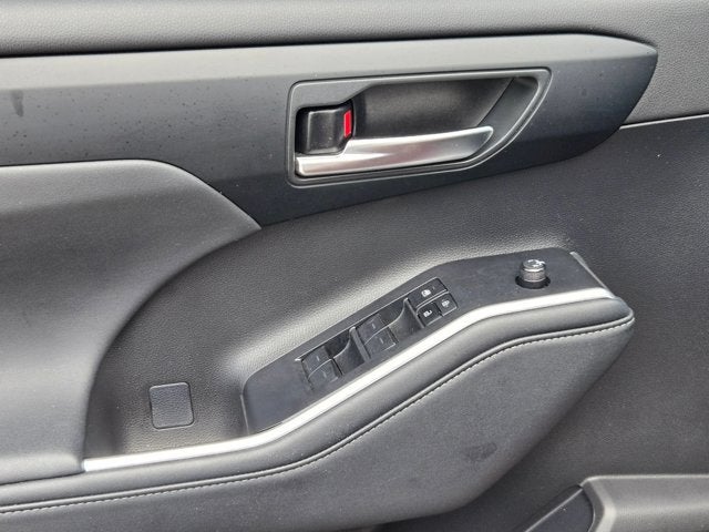 2024 Toyota Highlander Base