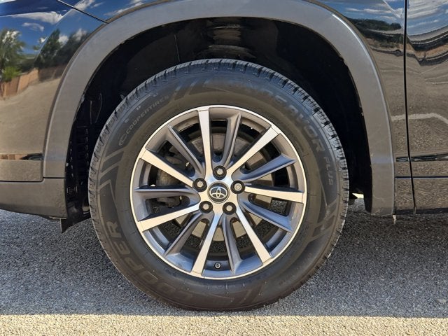 2017 Toyota Highlander XLE V6 FWD