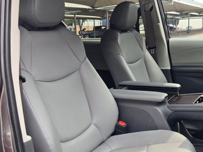 2022 Toyota Sienna XLE FWD 7-Passenger