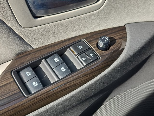 2020 Toyota Sienna Base