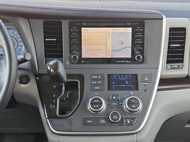 2020 Toyota Sienna Base