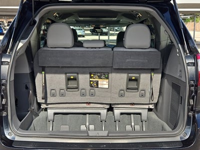 2020 Toyota Sienna Base