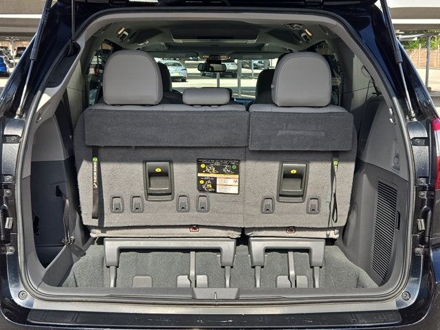 2020 Toyota Sienna Base