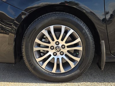 2020 Toyota Sienna Base