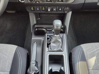 2021 Toyota Tacoma 4WD TRD Off Road Double Cab 5' Bed V6 AT