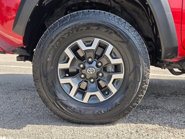 2021 Toyota Tacoma 4WD TRD Off Road Double Cab 5' Bed V6 AT