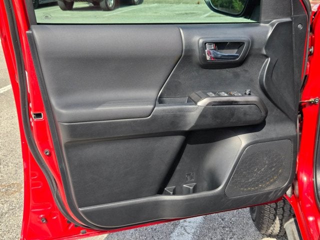 2021 Toyota Tacoma 4WD TRD Off Road Double Cab 5' Bed V6 AT