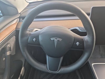 2021 Tesla Model 3 Standard Range Plus RWD
