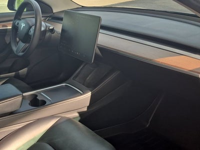 2021 Tesla Model 3 Standard Range Plus RWD
