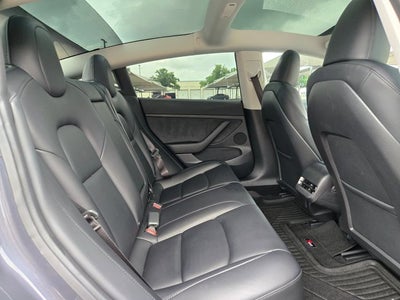 2023 Tesla Model 3 RWD