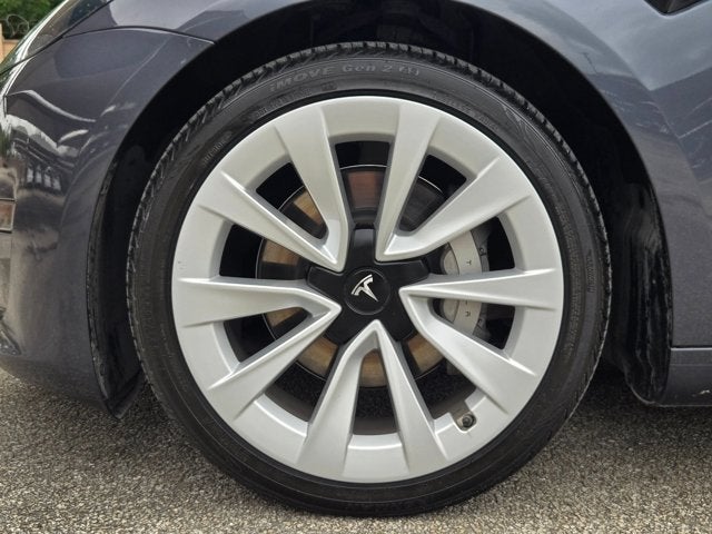 2023 Tesla Model 3 RWD