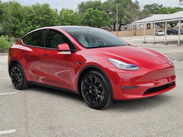 Used 2020 Tesla Model Y Long Range with VIN 5YJYGDEE0LF025836 for sale in San Antonio, TX